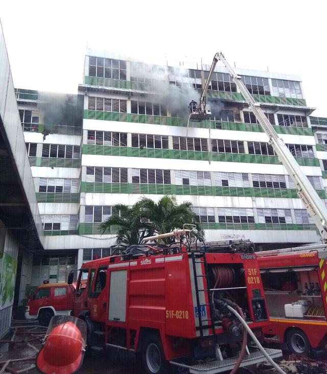  Sáng 28/8, một đám cháy lớn đã bùng phát tại Công ty PouYuen (quốc lộ 1, phường Tân Tạo, quận Bình Tân, TPHCM) khiến nhiều tài sản bị thiêu rụi.