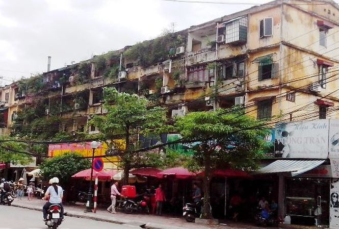 Hà Nội cảnh báo thảm họa cháy nổ, đổ sập hàng loạt chung cư 